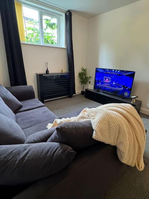 Luxury Cozy 3 Bed Apartment 5Mins From City - Free Parking! Nottingham Exterior foto